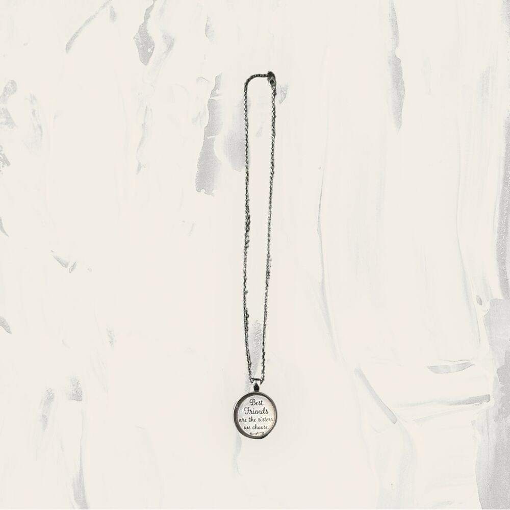 Silver Toned Chain‎ Pendant "Best Friends Are The Sisters We Choose" Necklace